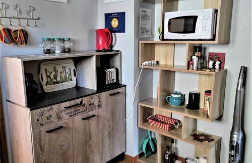 Tarascon-sur-Ariege House | Furnished The Blue Nopal