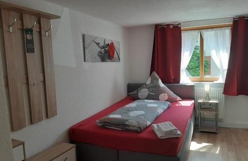 Neukirch House | Gästehaus Apartments B & B27 und Pension Waldhorn