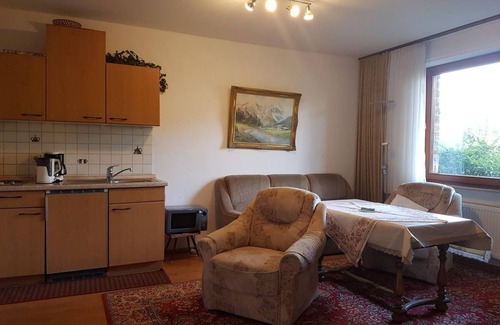 Oberwesel Apartment | Gästehaus Karbach - Doppelzimmer, Bad, WC, Ruhig