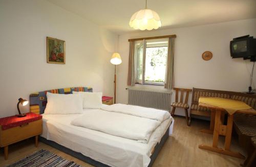 Obertilliach House | Gästehaus Lienharterhof