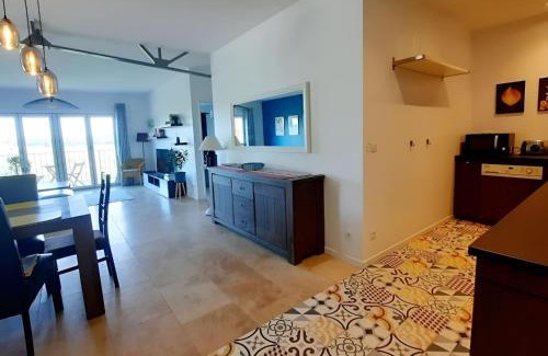 Milly-la-Foret Apartment | Gîte à la ferme avec sauna, forêt de Fontainebleau