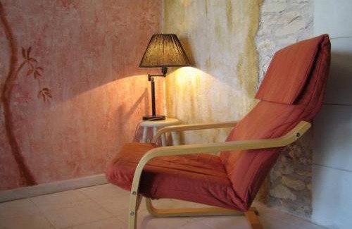 La Puye House | Gîte à LA PUYE - FR-1-541-63