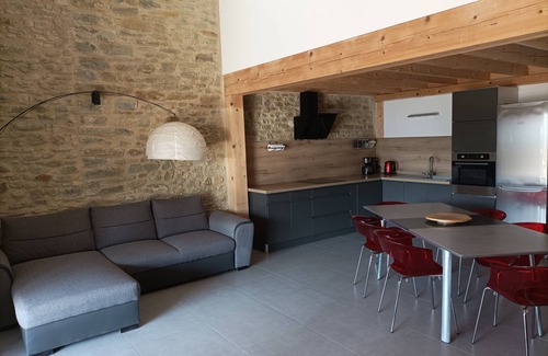 La Begude-de-Mazenc House | Gîte Aménagé Pour Passer D'agréables Moments en Famille ou Entre Amis