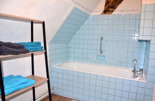 La Serre-Bussiere-Vieille Apartment | Gîte AU BORD DE L'EAU jusqu'à 8 personnes