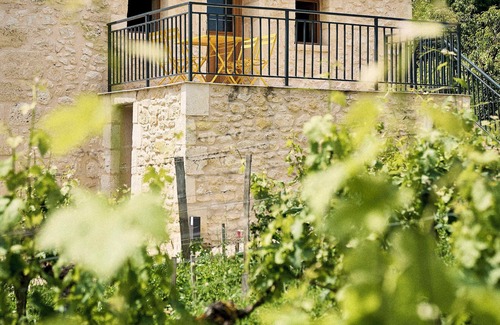 Saint-Christophe-des-Bardes Apartment | Gîte au Cœur des Vignes