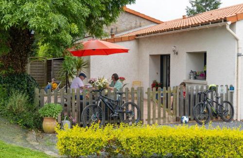 Bouzille House | Gîte Au Petit Bonheur