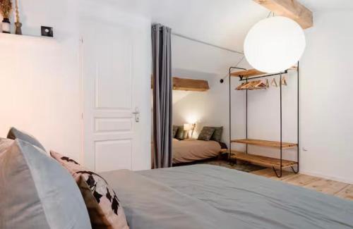 Graulhet House | Gîte avec piscine - La Sacristie