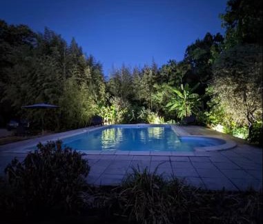 Graulhet House | Gîte avec piscine - La Sacristie