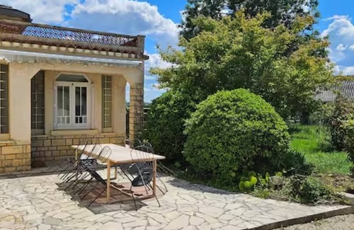 Saint-Pey-d'Armens Cottage | Gîte Château Touzinat - Saint Emilion