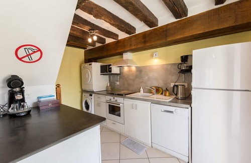 Savigne-sous-le-Lude House | *Gîte classé près zoo la Flèche 11 couch.+bébé Prix base132€/6per+18€per.sup