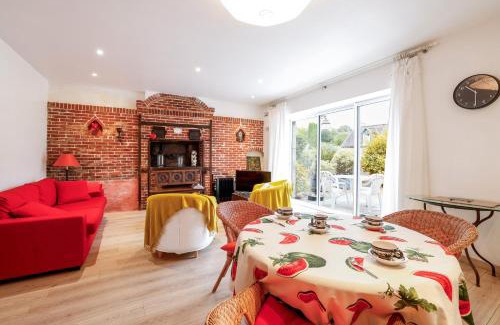 Huelgoat House | Gîte dans ancien fournil rénové