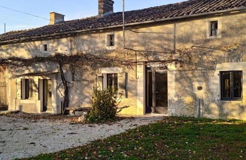 Chaunay House | Gîte de Bena