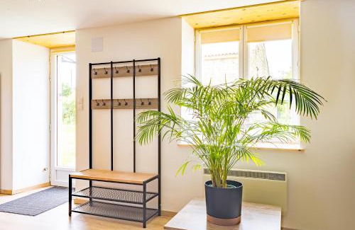 Contre House | Gîte de Chantemerlière