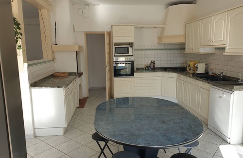 Villalbe Villa | Gîte de Dame Carcas