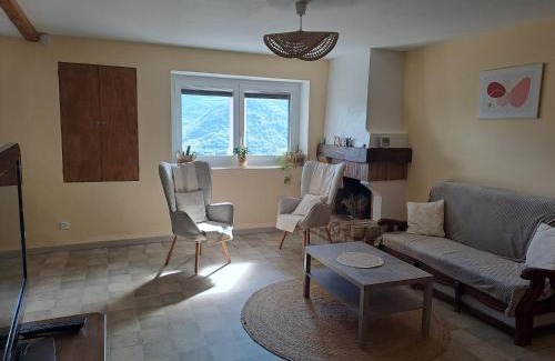 Saint-Pierre-la-Roche House | Gîte de l'Aubespy