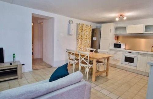 Buzet-sur-Baise House | Gîte de L'akwaba Logement T3 Buzet-sur-baïse 4760 - LOT ET Garonne