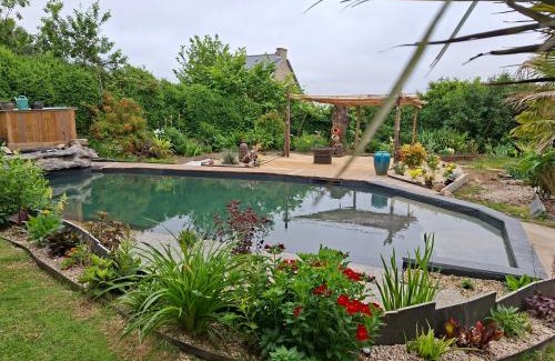 La Croix-Hellean Bed & Breakfast | Gîte de la croix