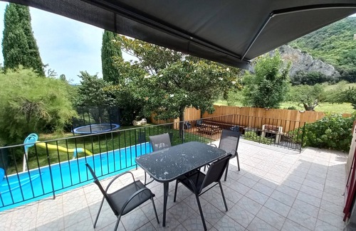 Riols House | Gîte de Laroque