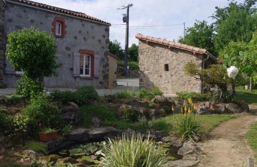 Pouzauges House | Gîte des 2 Pat'