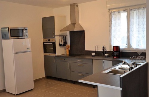 Toussieu House | Gîte des Grenades - Toussieu