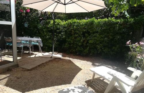 Saint-Pierre-la-Mer House | Gîte des Tamarins à Saint-Pierre la Mer