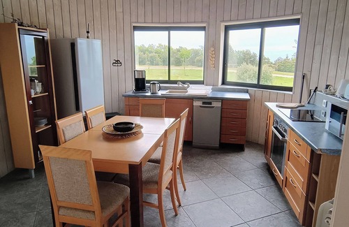 Villarzel-du-Razes Apartment | Gîte en Pleine Campagne Dans un Parc Naturel Avec Piscine