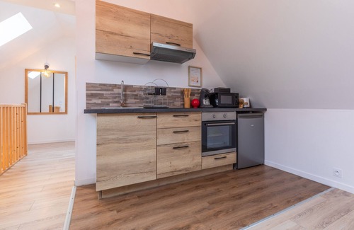 Serez Apartment | Gîte la Fontaine - Cosy avec Jacuzzi - 1h de Paris