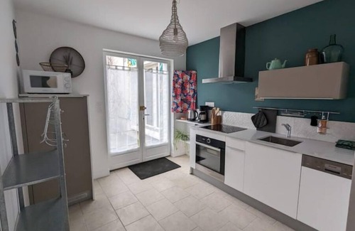 La Perriere House | Gîte La Maison de la Perrière au Coeur D'une Petite Cité de Caractère du Perche