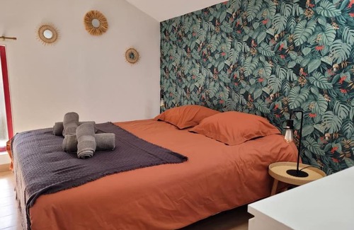 Saint-Dye-sur-Loire House | Gîte La Toue