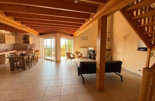 Monts du Pilat House | Gîte Le Croquant