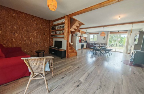 Cazals-des-Bayles House | Gîte le Cyprès, private garden, swimming pool, open countryside, agrotourism farm, near Mirepoix