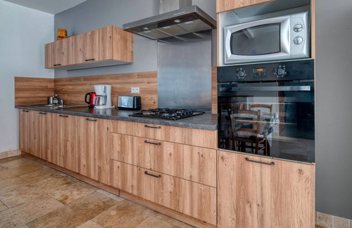 La Cassaigne House | Gîte le rosier - Farm Cottage "la capelle"