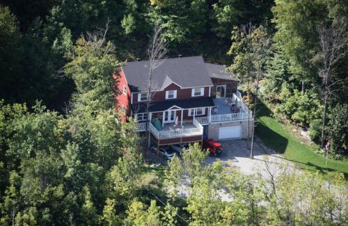 Chelsea Bed & Breakfast | Gîte Le Trésor Caché Bed & Breakfast