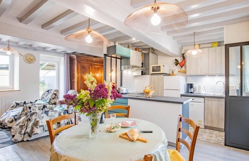 Jalogny House | Gîte les Bousseaux - Jalogny