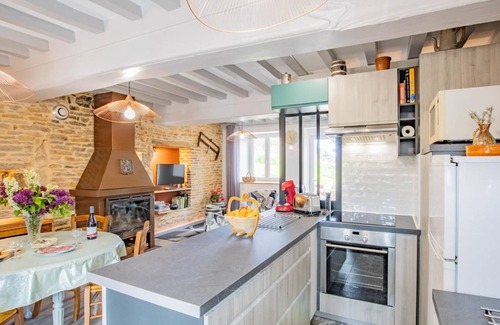 Jalogny House | Gîte les Bousseaux - Jalogny