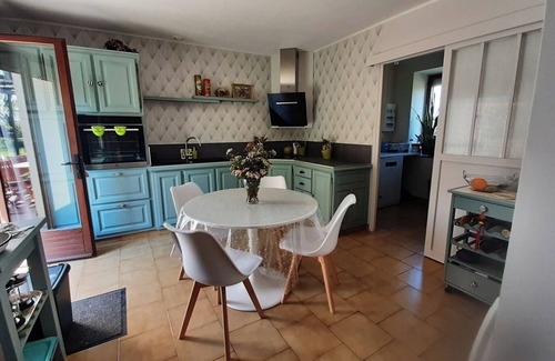 Ligueil House | Gîte Les Rimbaudières à Ligueil - 6 Personnes Maximum