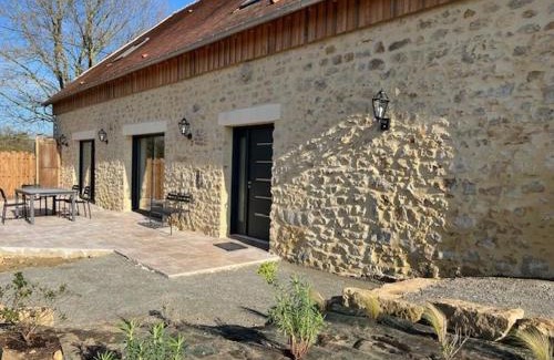 Coulaines House | Gîte luxueux avec piscine, spa, jardin et équipements de loisirs à Sargé-lès-le-Mans - FR-1-410-437