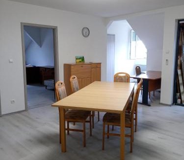 Rhinau Apartment | Gîte Maisons Bleues chez A et A WOLFF