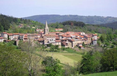 Saint-Didier-sur-Rochefort House | Gîte paisible pour 4 pers, cheminée & animaux acceptés - FR-1-496-12