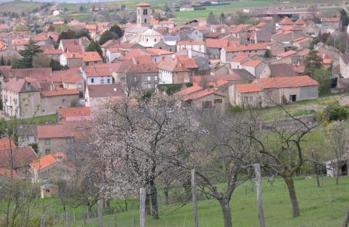Artonne Apartment | Gîte PMR - Le petit atelier de Marius