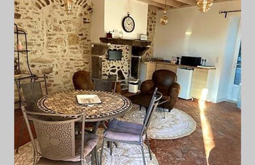 Chatel-Guyon Apartment | Gîte romantique dans maison vigneronne