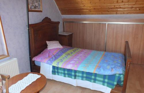 Merxheim House | Gîte rustique sous combles