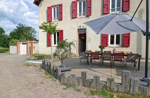 Mornand-en-Forez House | Gîte spacieux 15 pers. avec 5 chambres et terrasse - FR-1-496-265