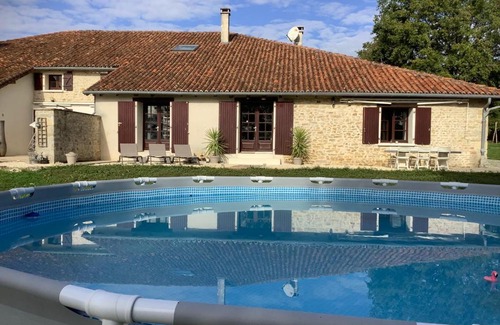 Le Grand-Madieu House | Gîte vallée magique Panissaud