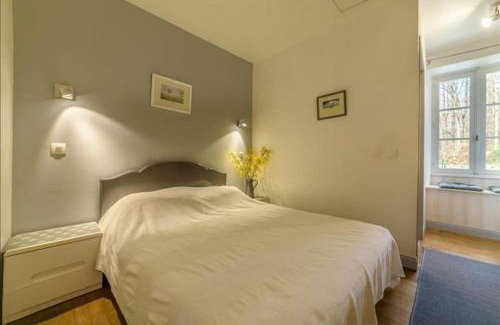 Frayssinet-le-Gelat House | Gîtes Le Carpe Diem, Cottage Le Petit Pattaris