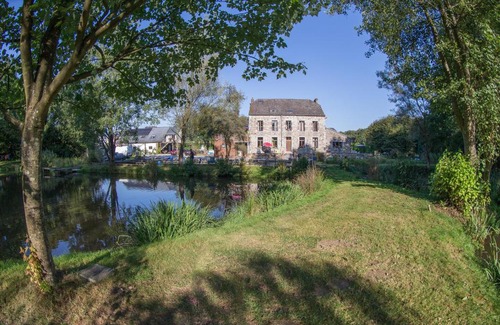 Momignies House | Gîtes pêche - à la ferme - "Rêve d'Eau" aux Etangs de Cendron En-Fr-Es