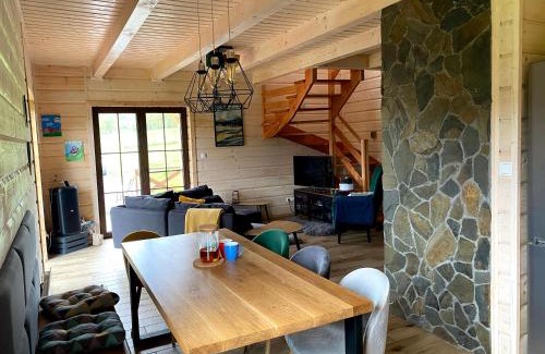 Leszczyniec Ski Chalet | Górskie Formy - drewniany dom w górach z balią