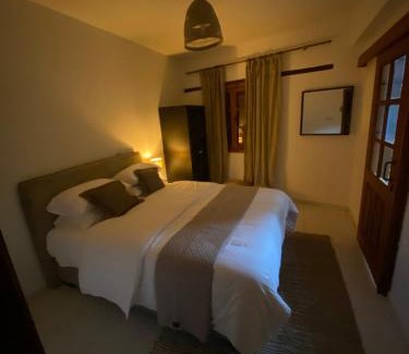 Kakopetria Bed & Breakfast | GaliniCafe22-suites