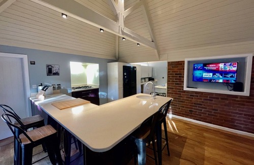 Ferndown Cottage | Galtons Cottage Dorset Thatched Cottage