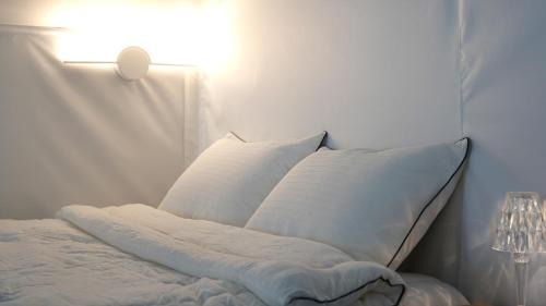 Deokhyeon House | Gapyeong Manwol Aegyeon Pool Glamping